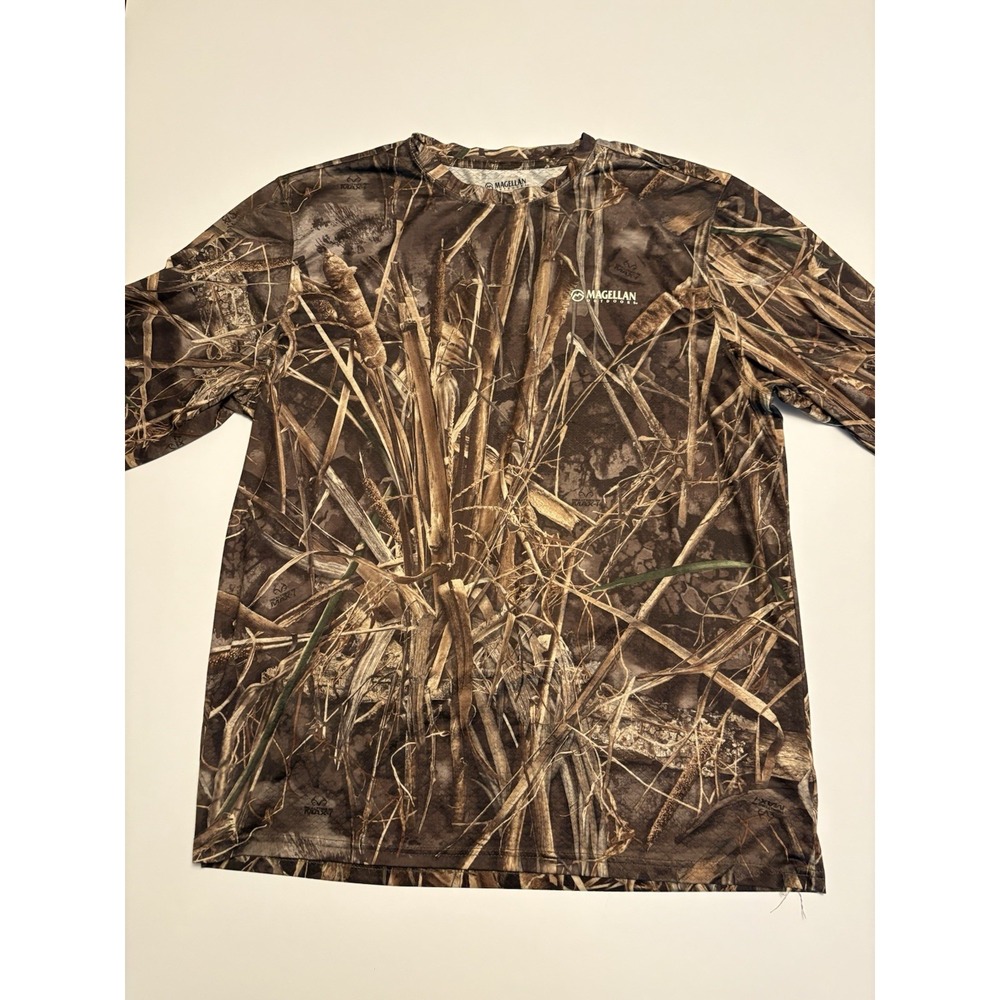Magellan Outdoors Hunt Gear Camo Shirt Large Long Sleeve Realtree Style Hunting